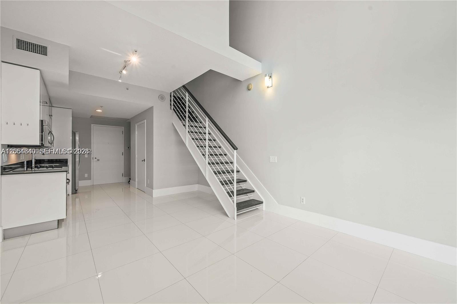 60 SW 13th Street 3618 — photo 5
