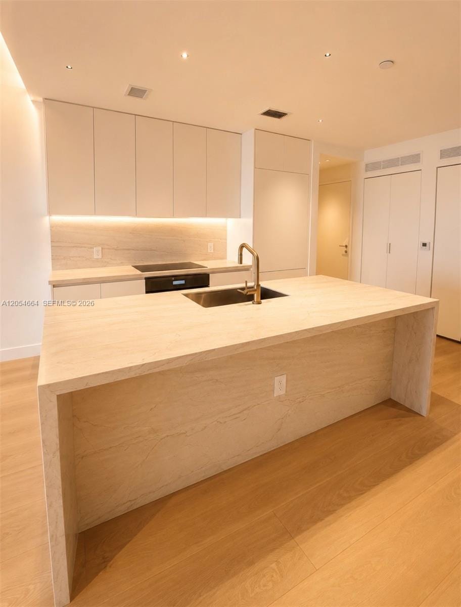 700 NE 23rd Terrace 2404 — photo 5