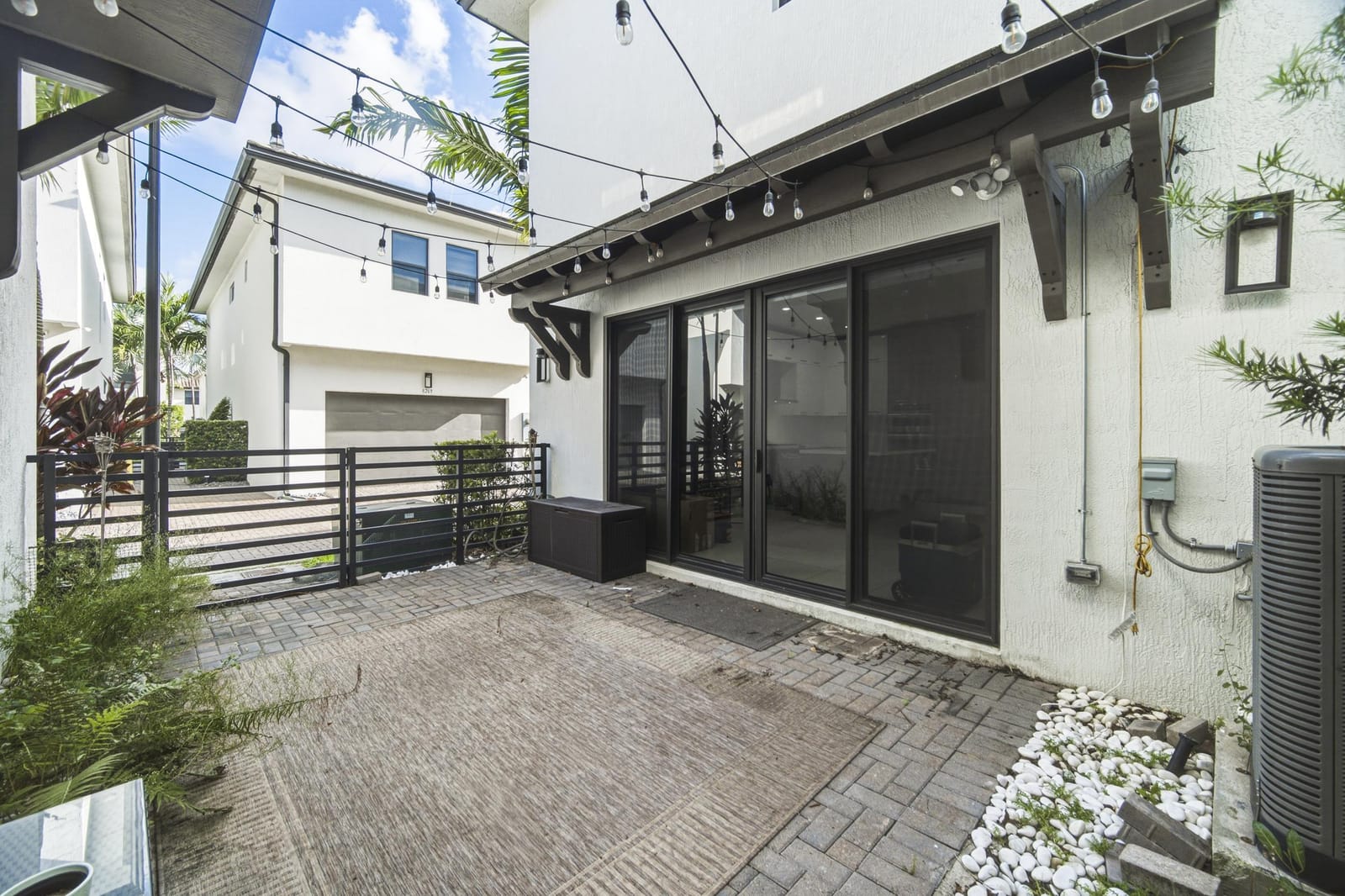 8272 NW 44th Terrace, Doral, FL 33166 photo 28
