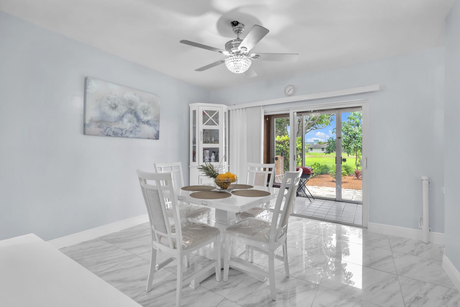 3119 N PALM AIRE Drive 3119 — photo 7
