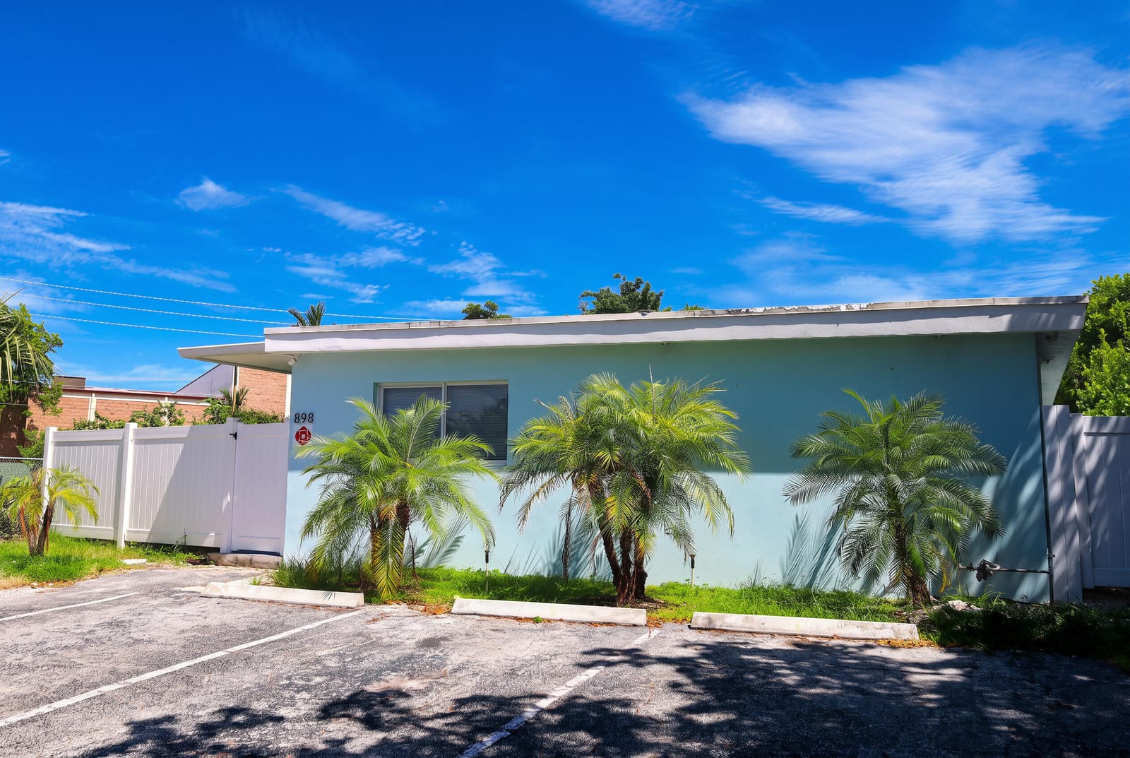 898 SE 2nd Place, Deerfield Beach, FL 33441 photo 3