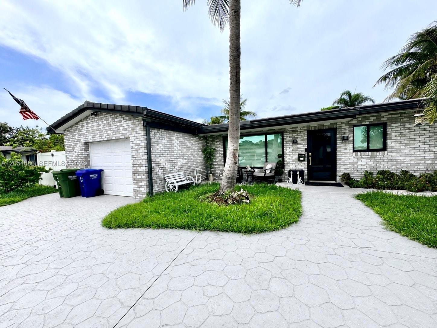 8641 NW 19th Street — photo 3