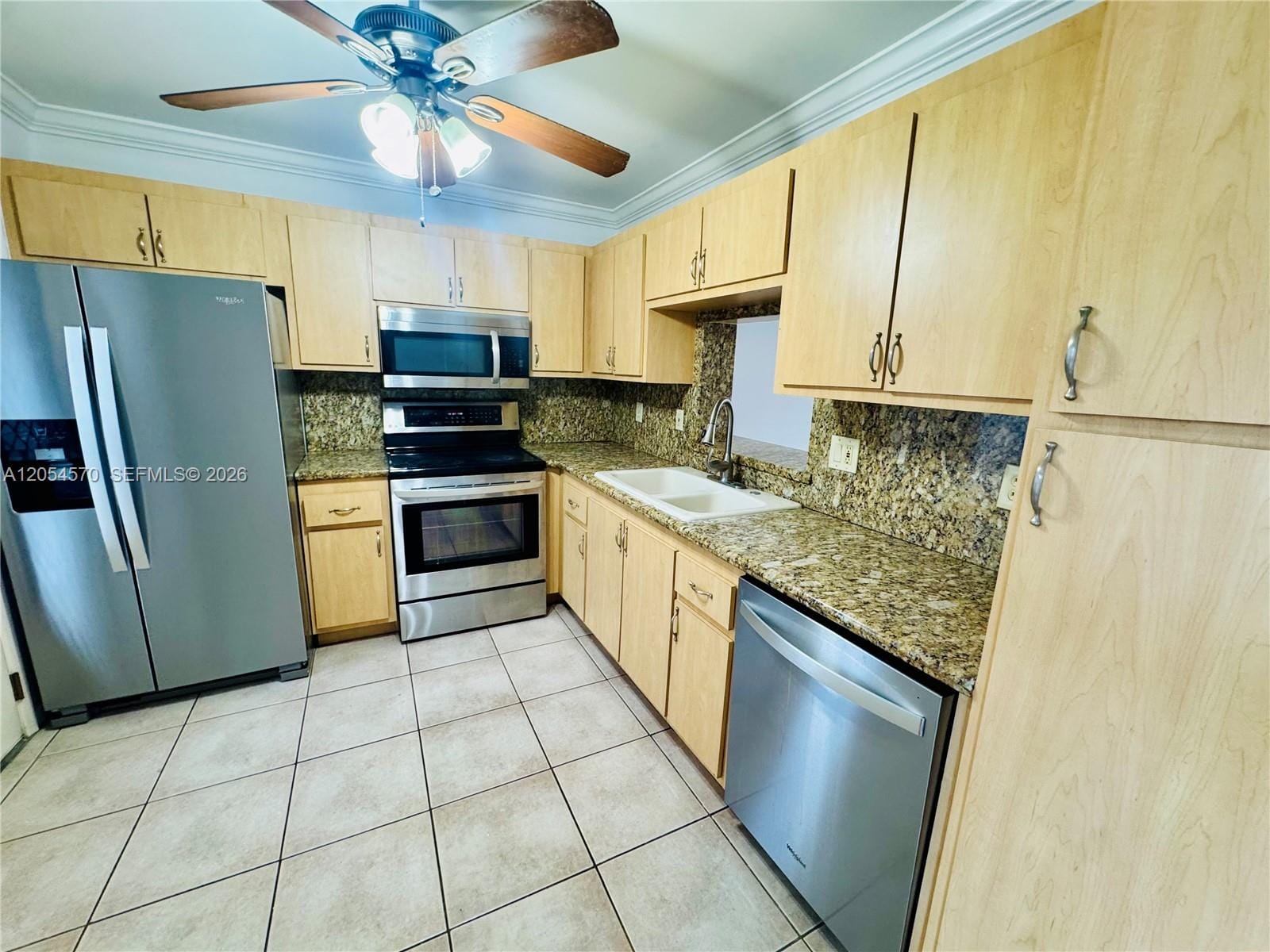420 NE 12th Avenue 502 — photo 4