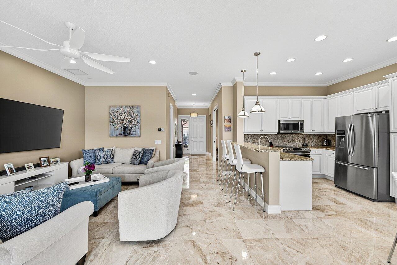 10888 Deer Park Lane — photo 10