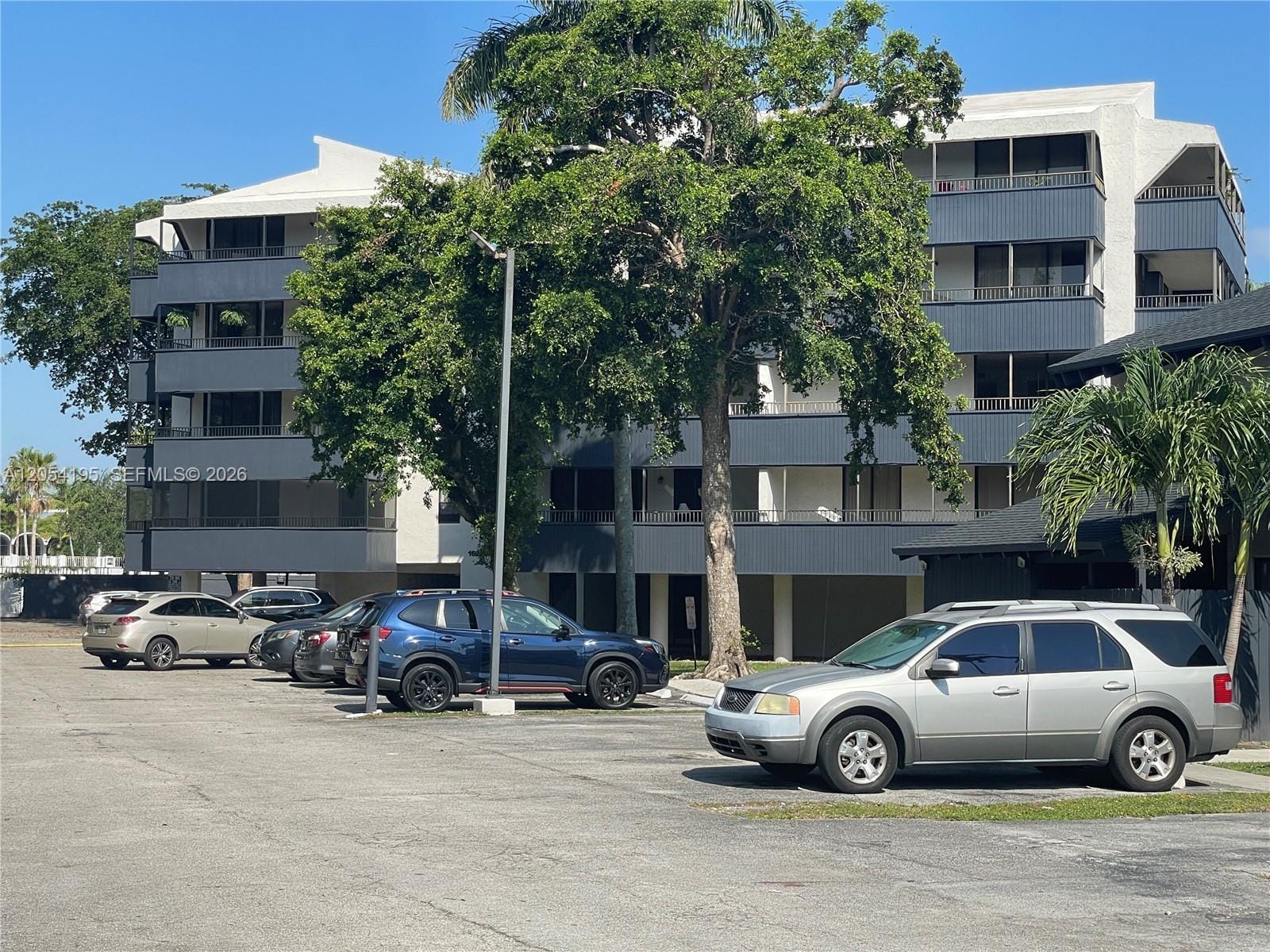 16220 NW 2nd Avenue 312, Miami, FL 33169 - photo 1 of 26