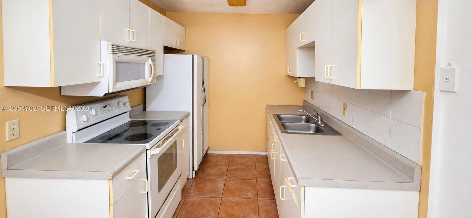 10370 SW 220th Street 228, Cutler Bay, FL 33190 photo 7