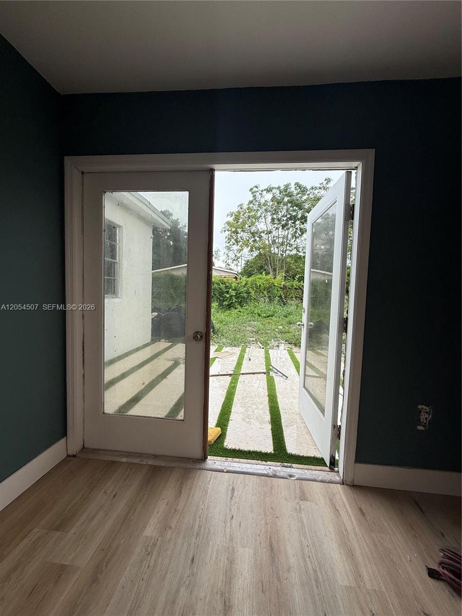 2409 SE 2nd Avenue SE 0 — photo 2