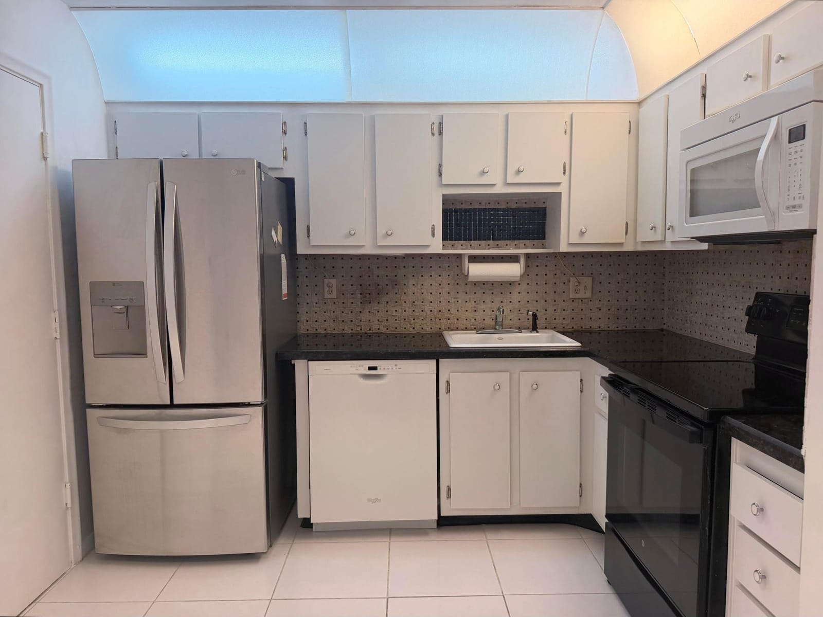 4751 NW 21ST Street 303, Lauderhill, FL 33313