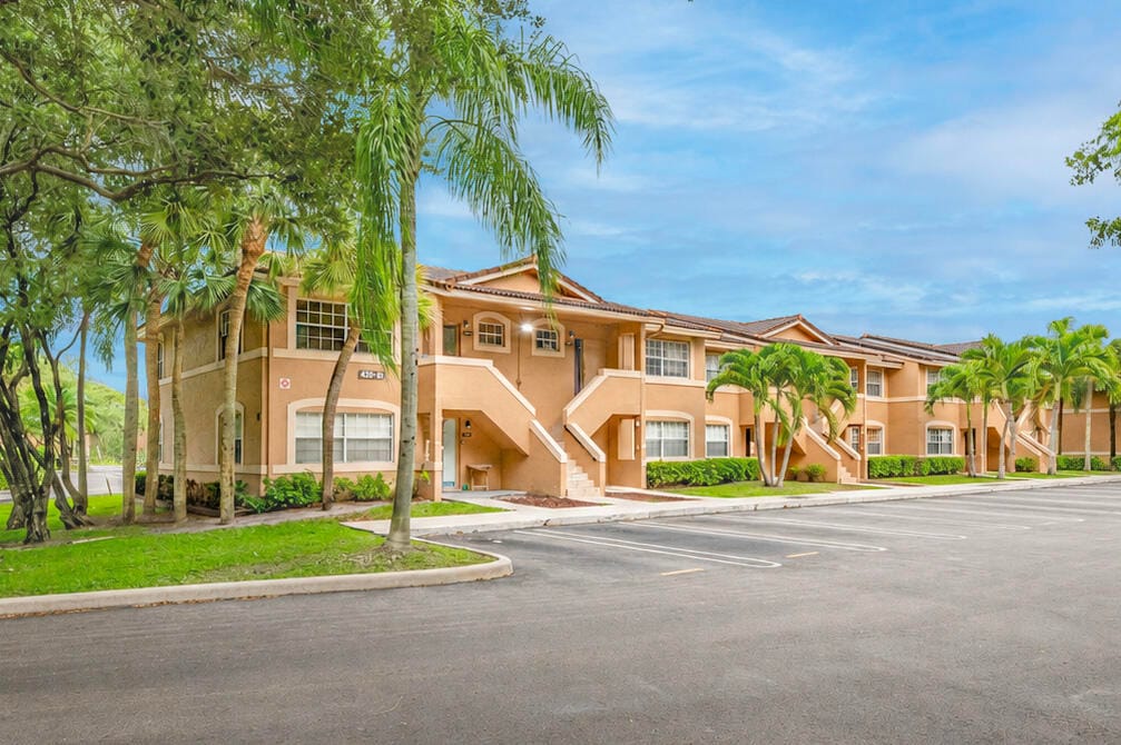 4263 NW 115th Avenue, Coral Springs, FL 33065