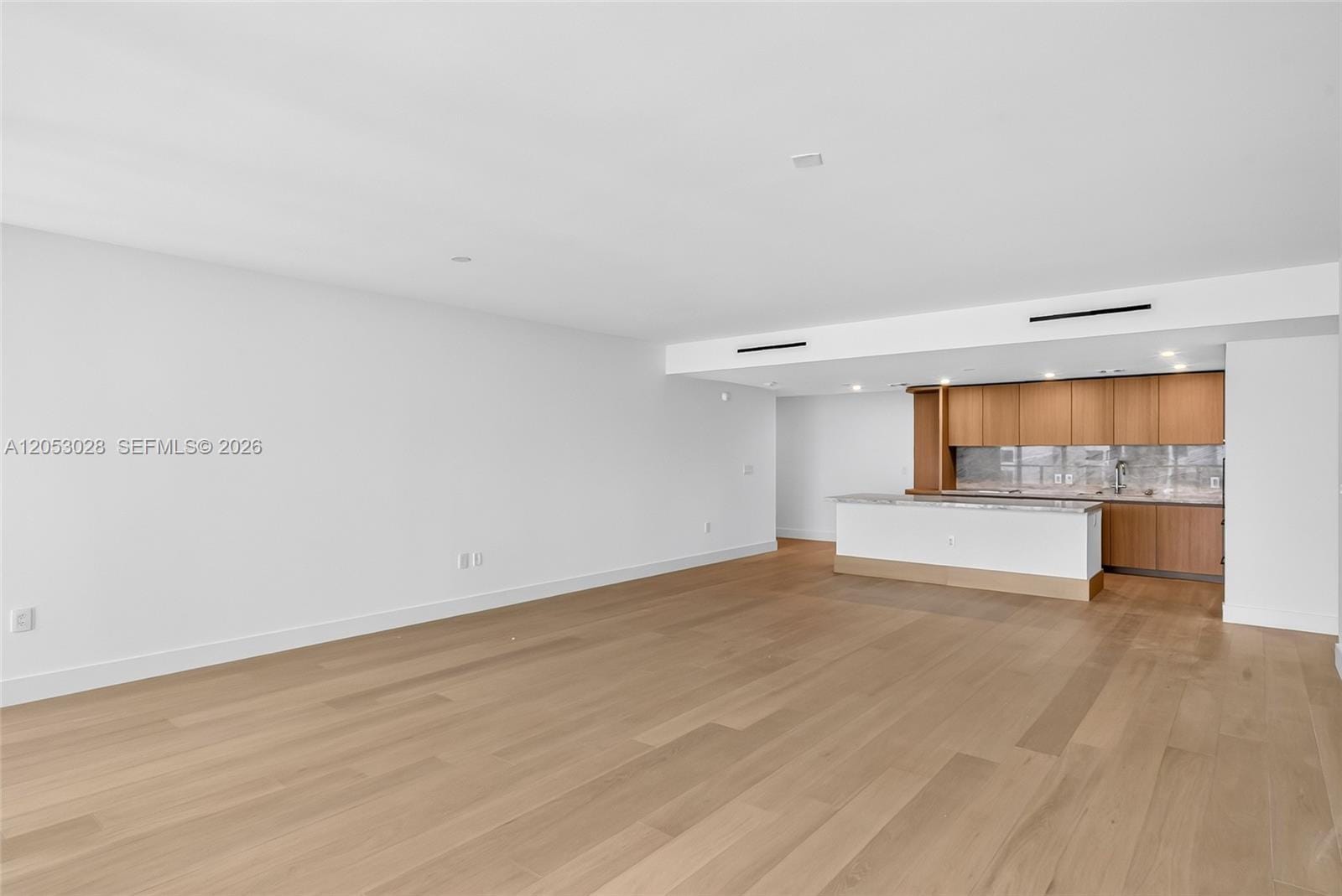 1176 97th Street 501 — photo 9