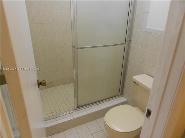 829 NE 199th Street 204, Miami, FL 33179 photo 7