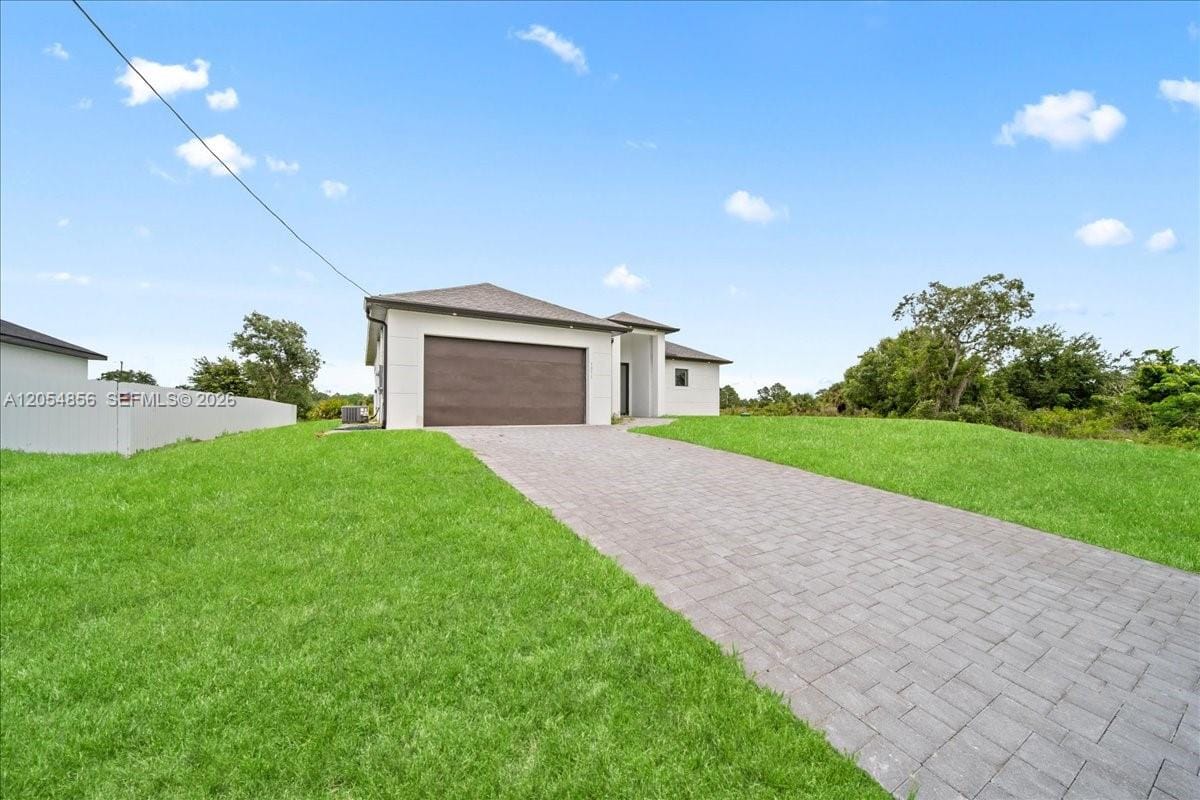 3371 Meadow Road, Lehigh Acres, FL 33974 photo 4