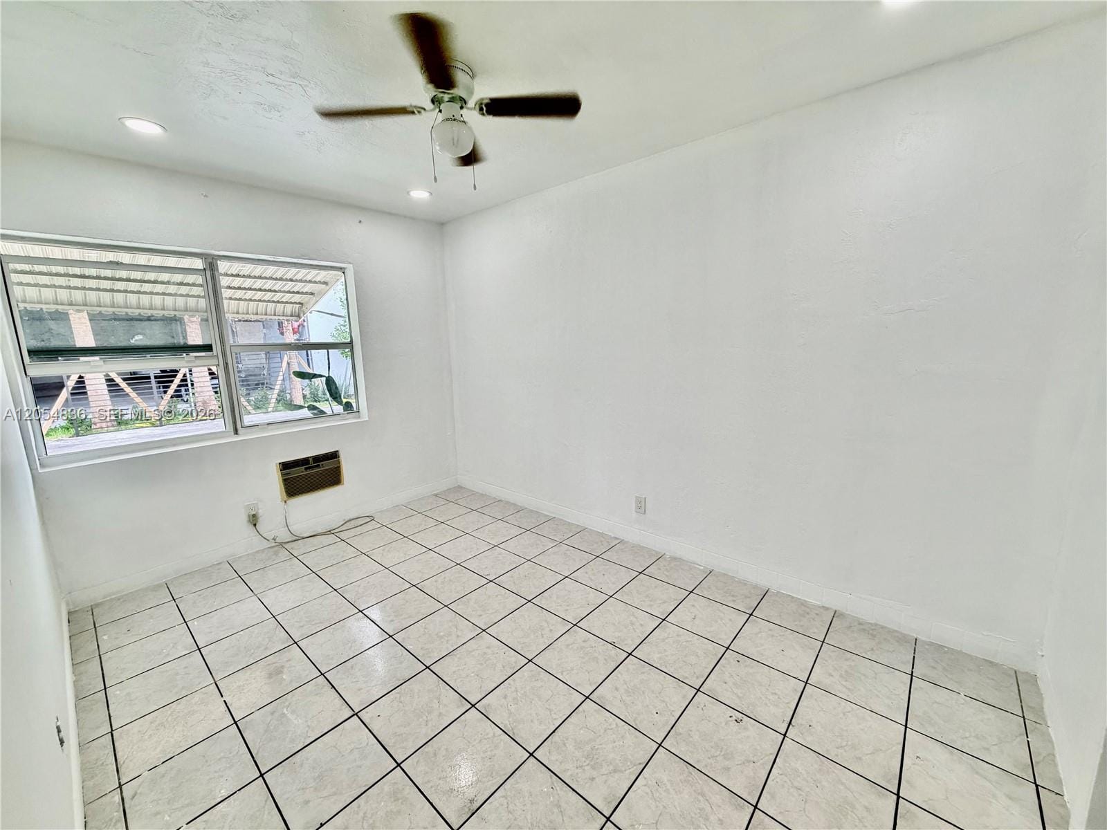 2041 S Jackson Street 4 — photo 7