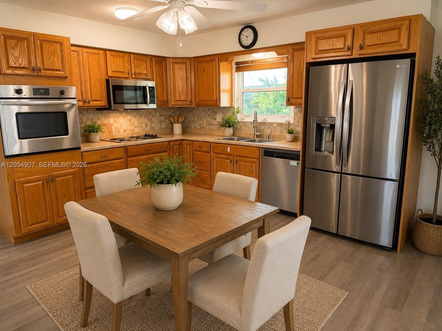 1505 Arrowhead Drive — photo 5