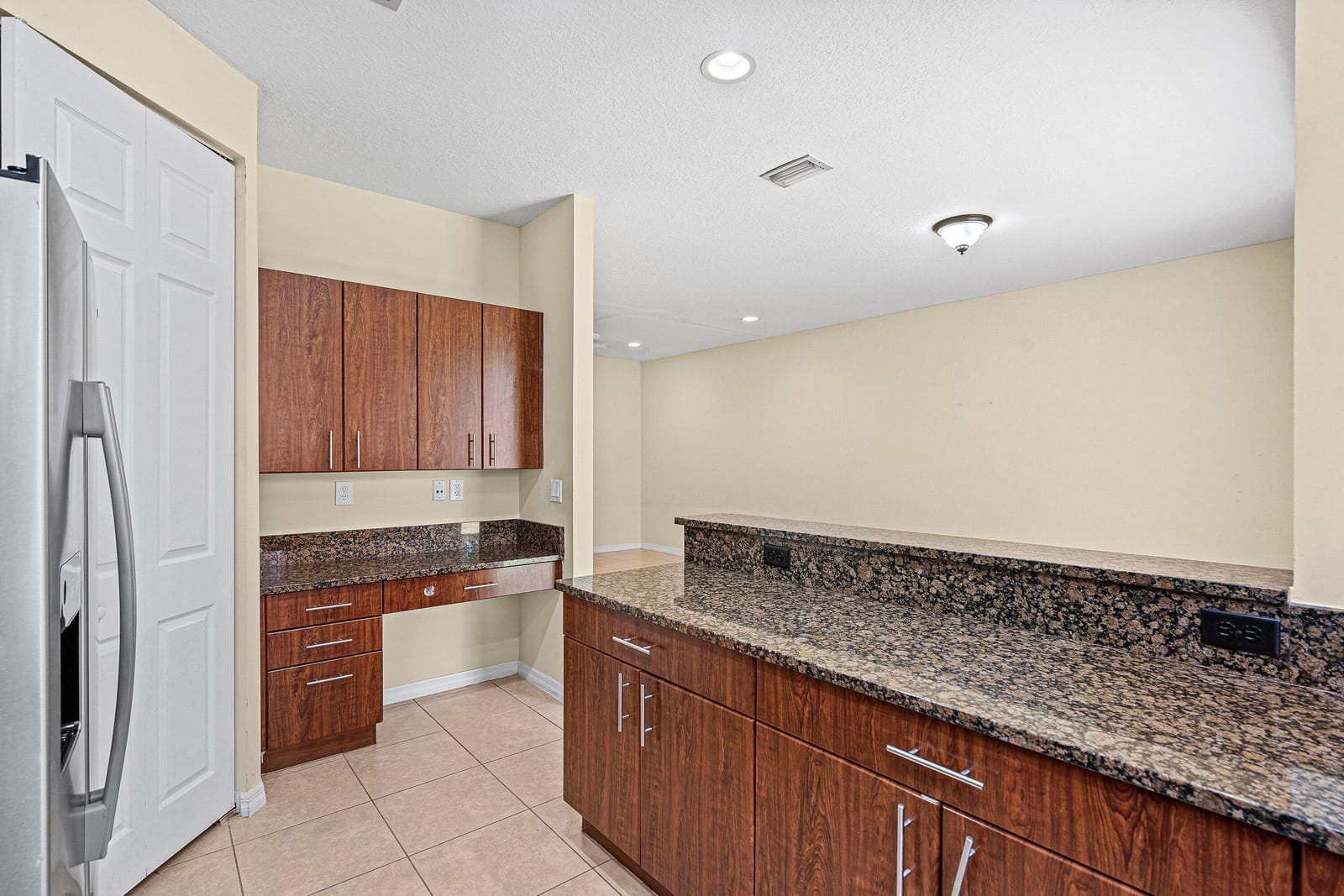 6272 S MILITARY Trail 203, Lake Worth, FL 33463 photo 16