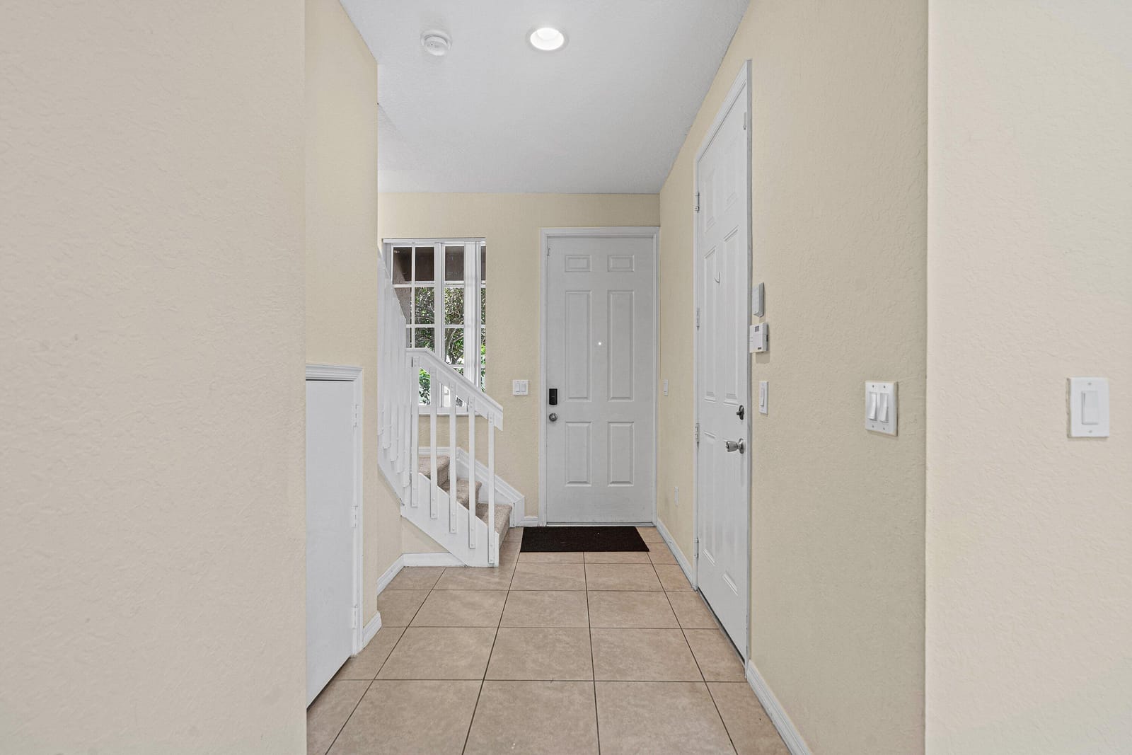 6272 S MILITARY Trail 203 — photo 3