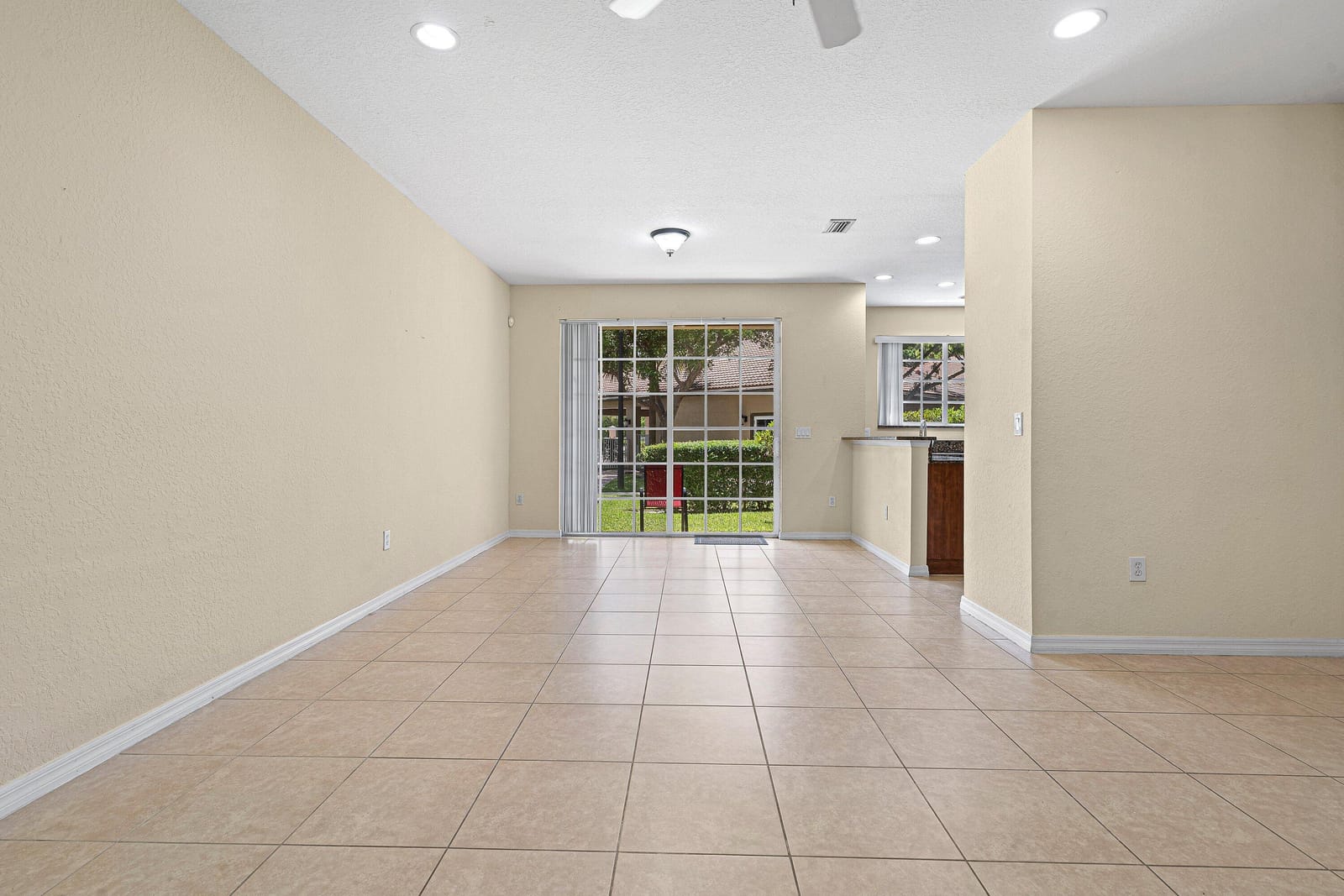 6272 S MILITARY Trail 203 — photo 6