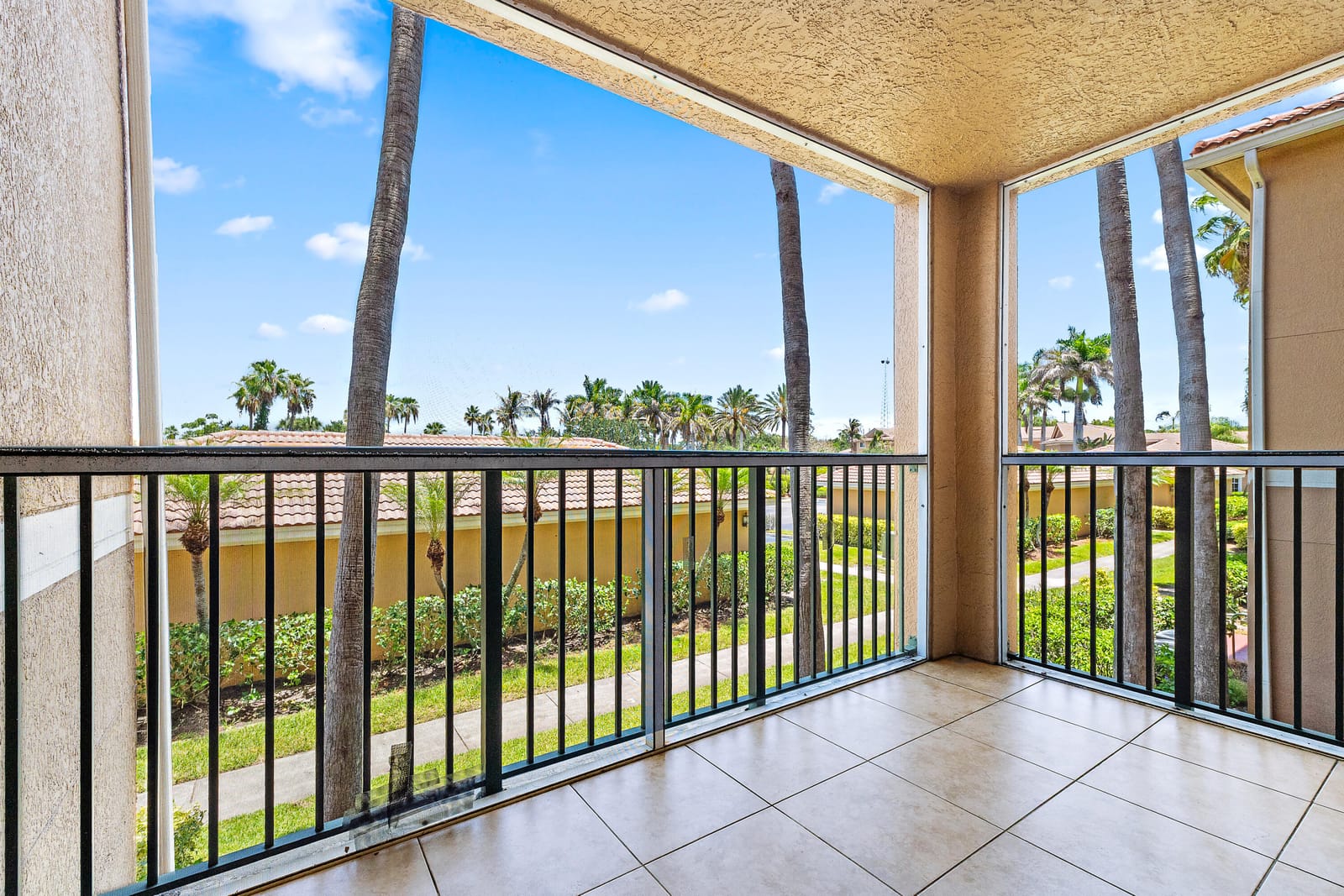 3759 NW MEDITERRANEAN Lane 2-209, Jensen Beach, FL 34957 photo 13
