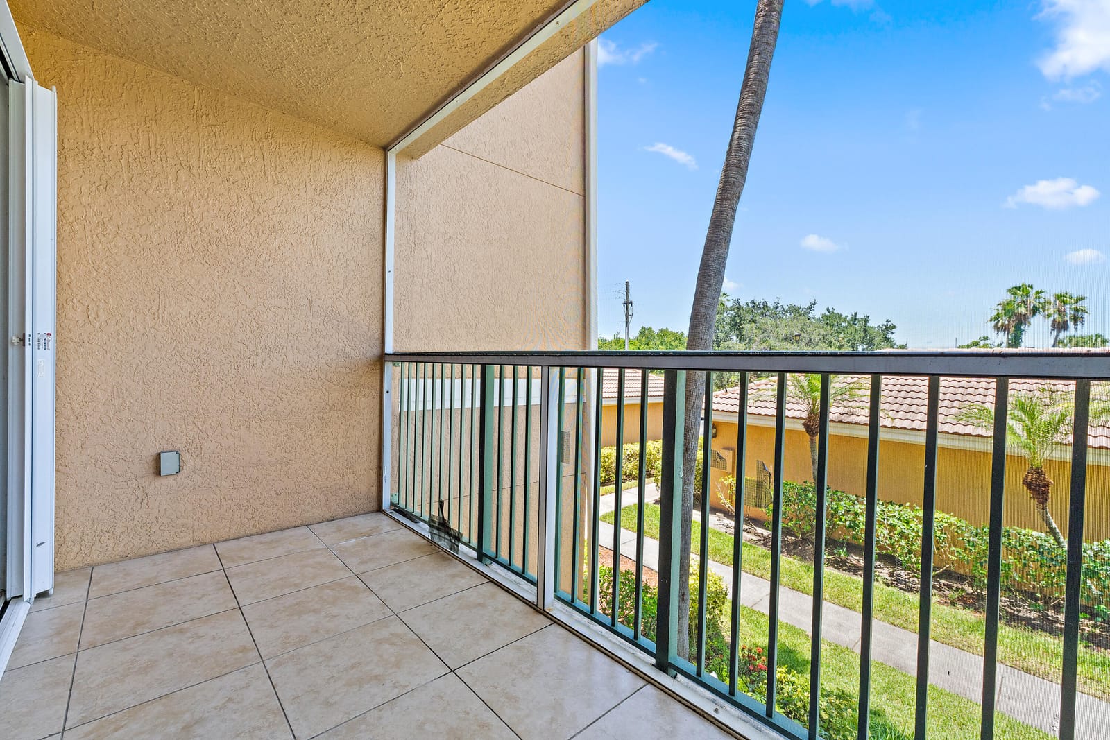 3759 NW MEDITERRANEAN Lane 2-209, Jensen Beach, FL 34957 photo 14