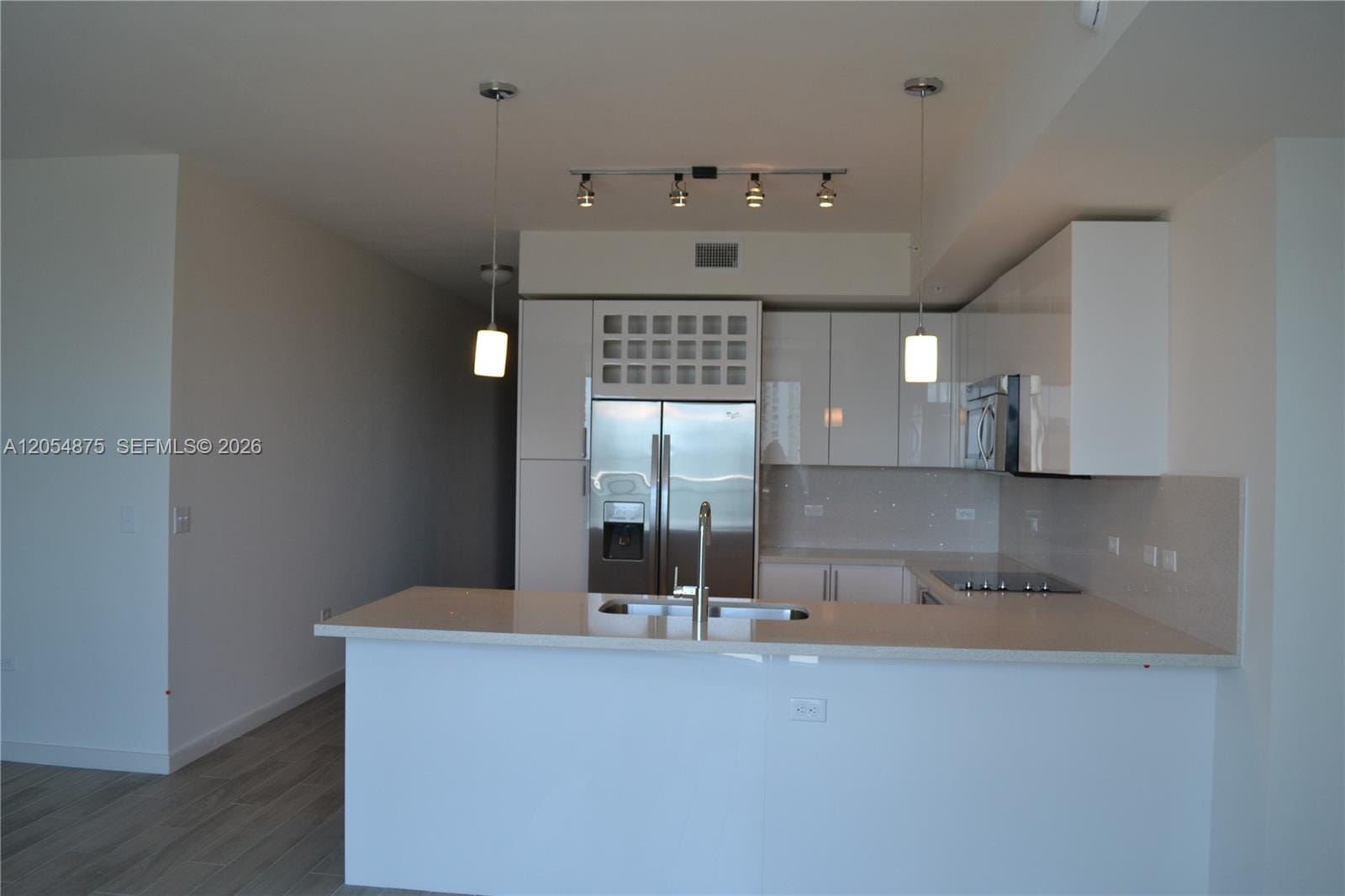 999 SW 1st Avenue 3302, Miami, FL 33130 photo 2