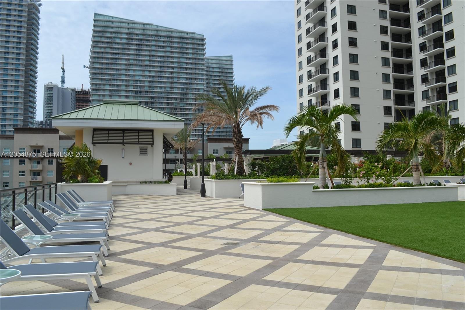 999 SW 1st Avenue 3302, Miami, FL 33130 photo 17