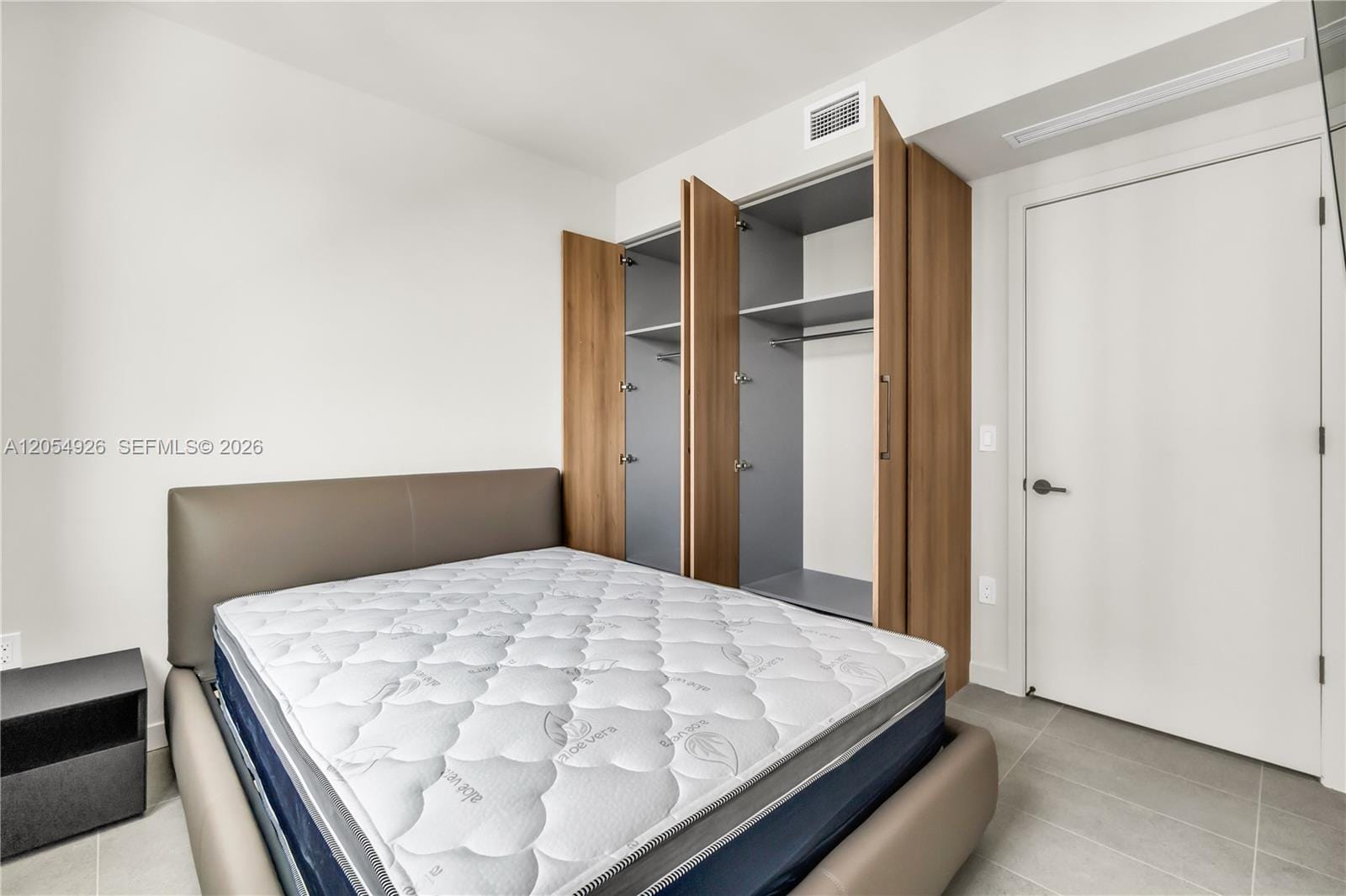 121 NE 5th Street 3405, Miami, FL 33132 photo 12