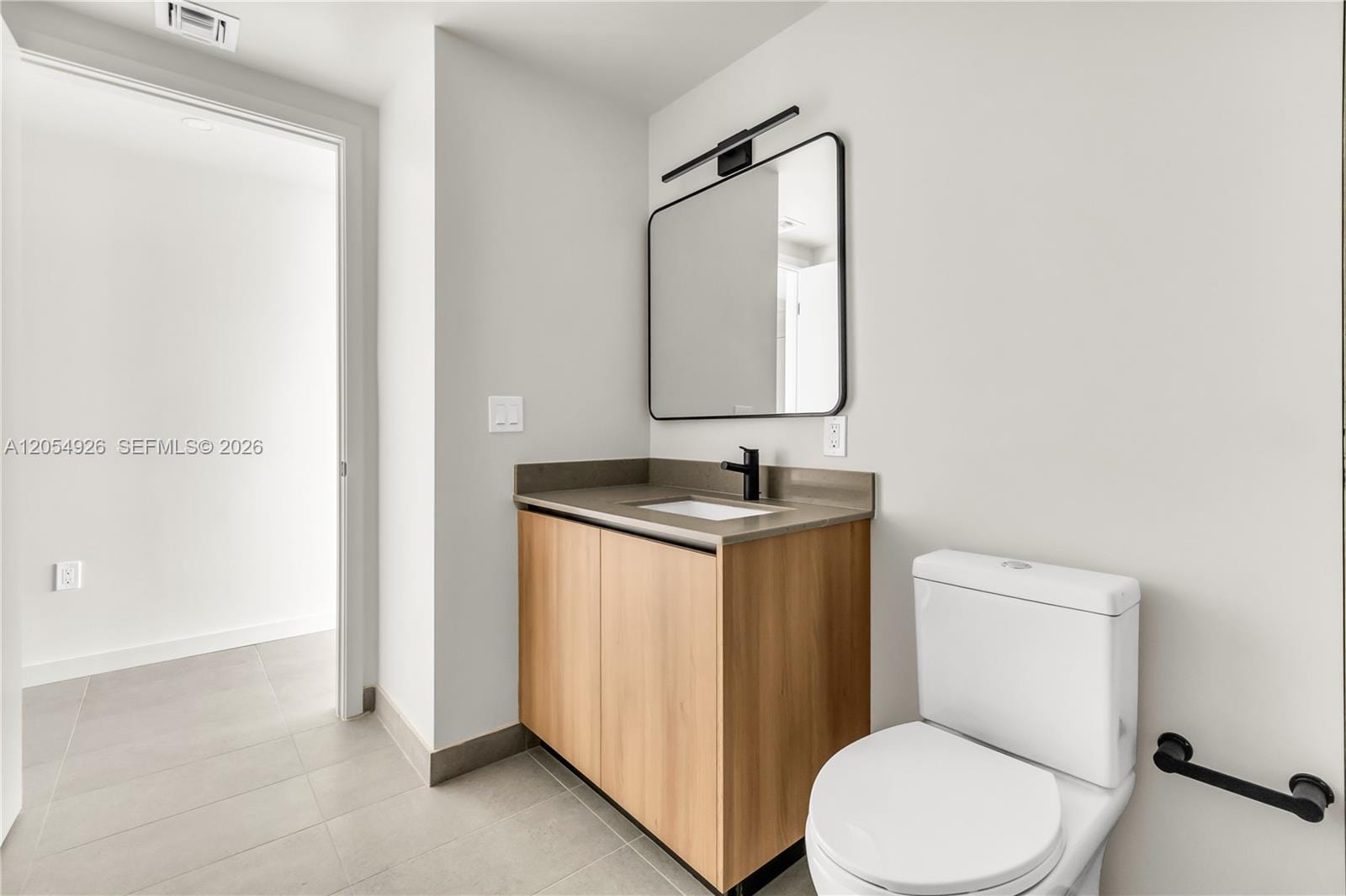 121 NE 5th Street 3405, Miami, FL 33132 photo 14