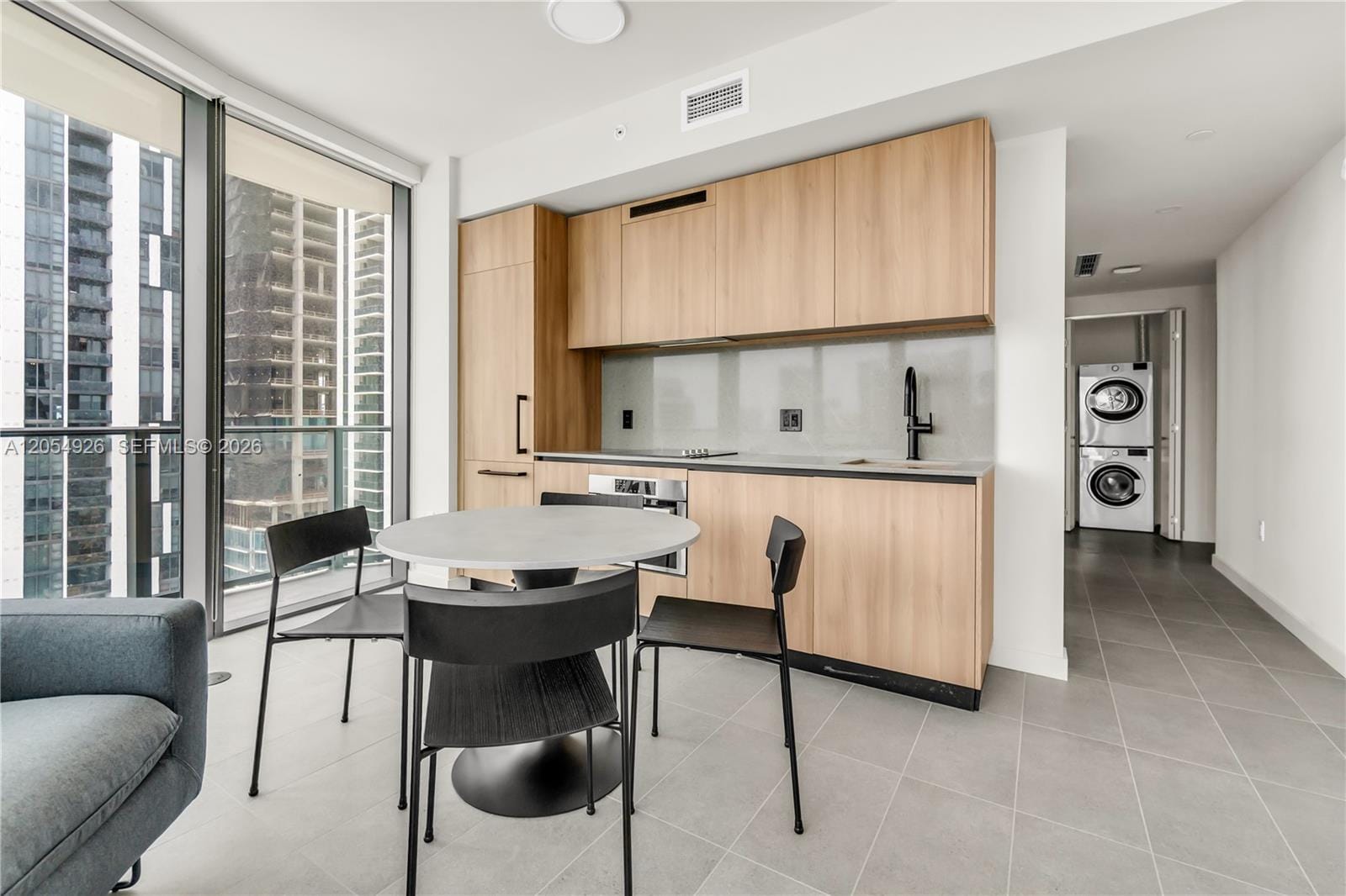 121 NE 5th Street 3405, Miami, FL 33132 photo 6