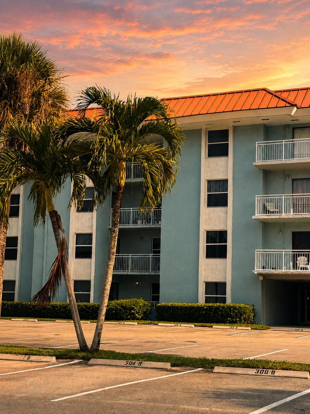 505 S PINE ISLAND Road B310, Plantation, FL 33324