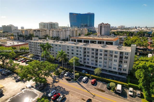 1600 SE 15th Street 601, Fort Lauderdale, FL 33316