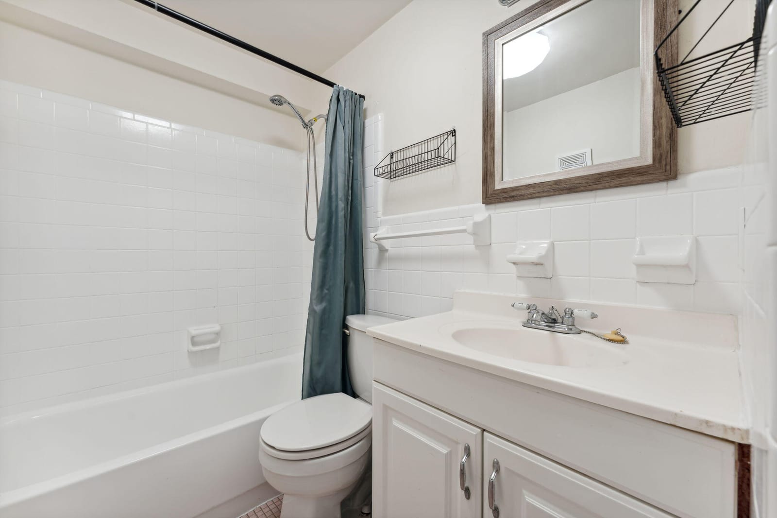 1450 NE 170th Street 114 — photo 10