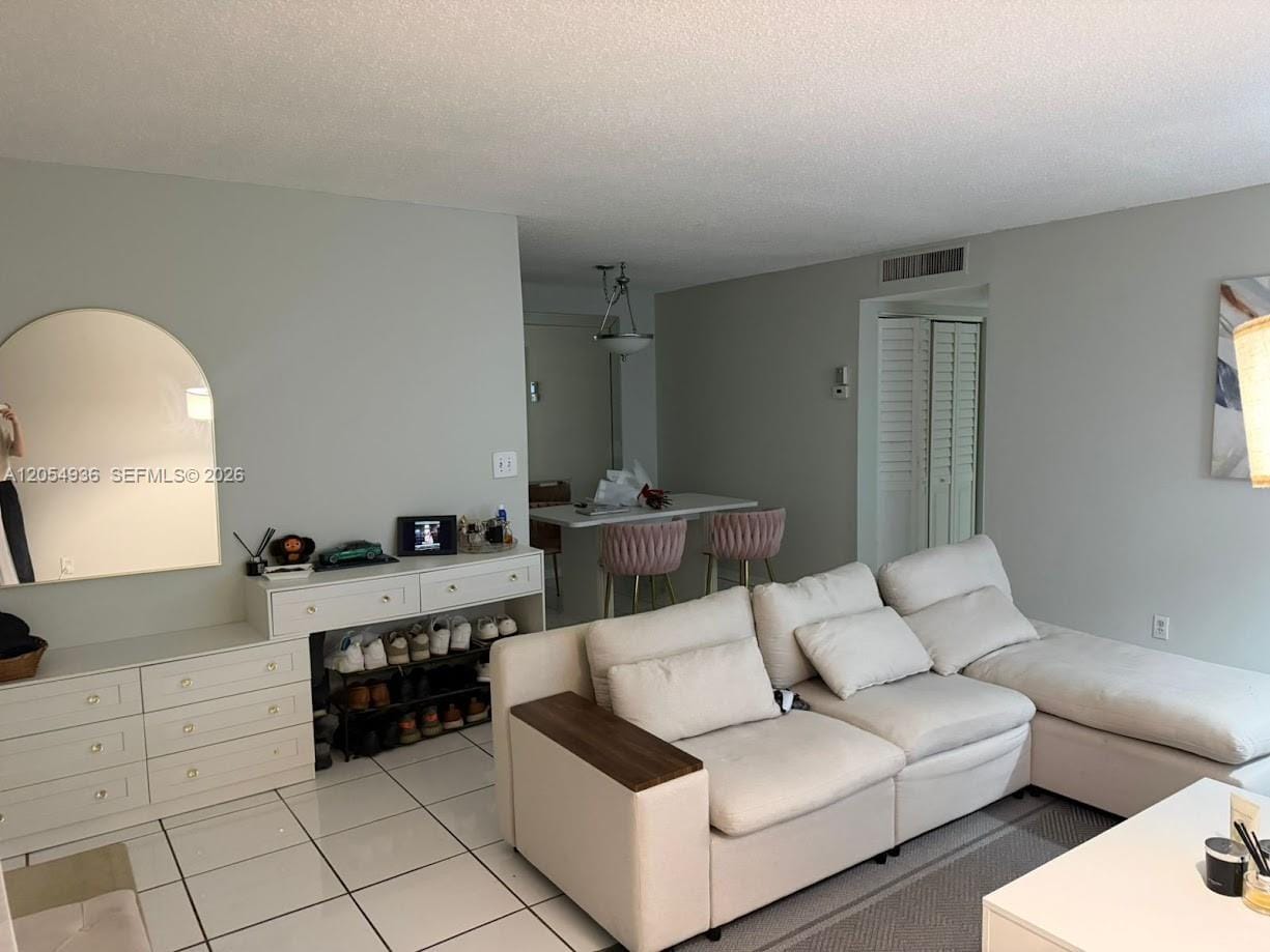 2420 Diana Drive 302 — photo 7
