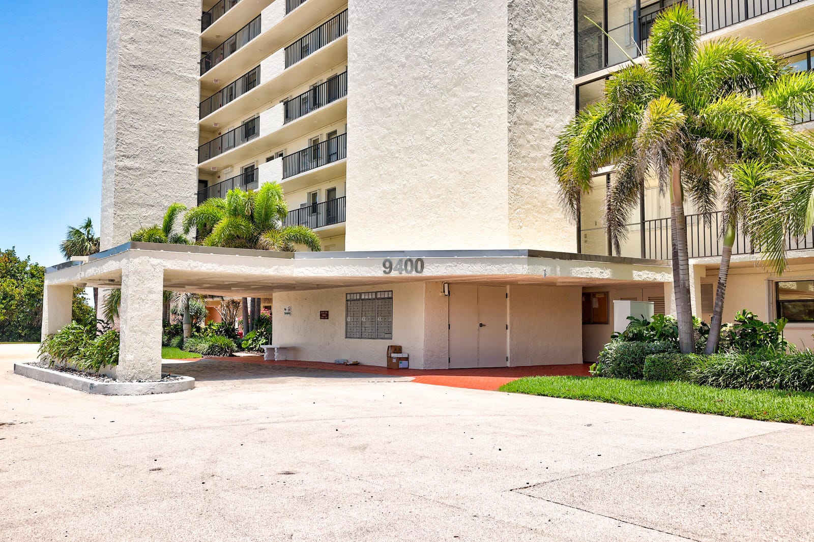 9400 S Ocean Drive 807 — photo 5