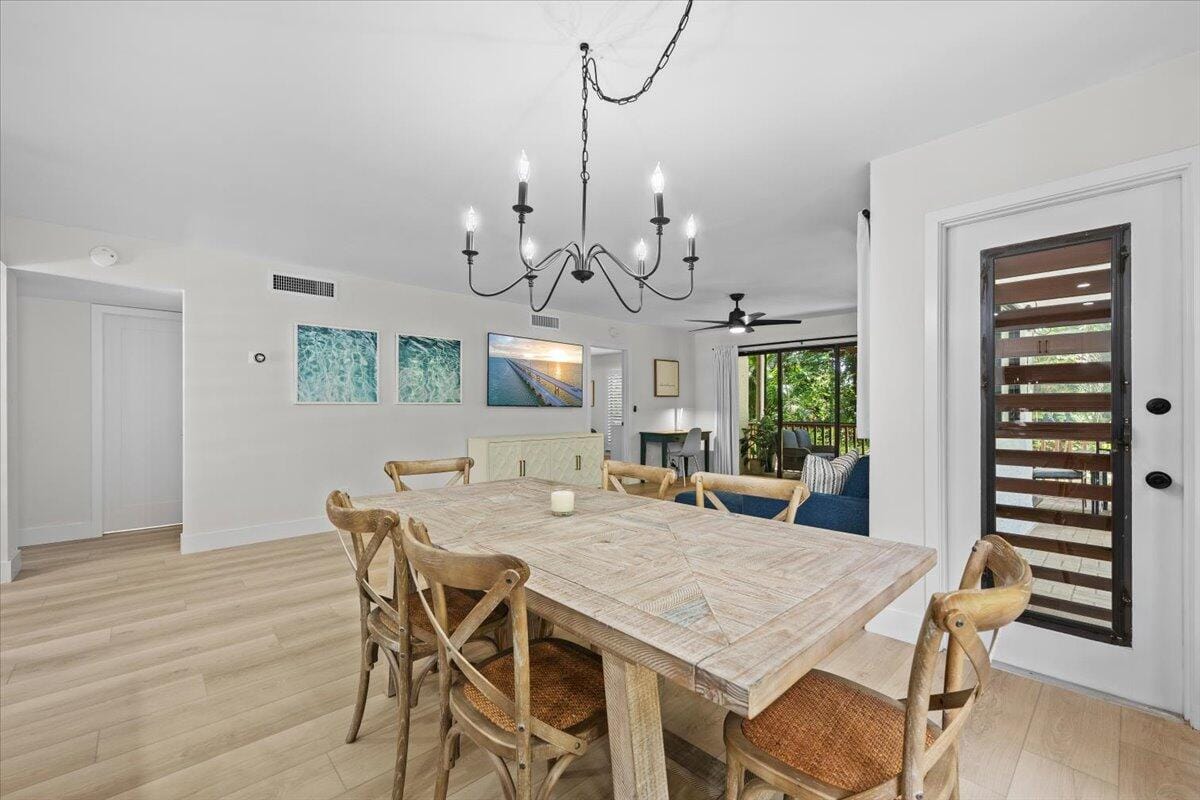 221 Brackenwood Terrace — photo 7