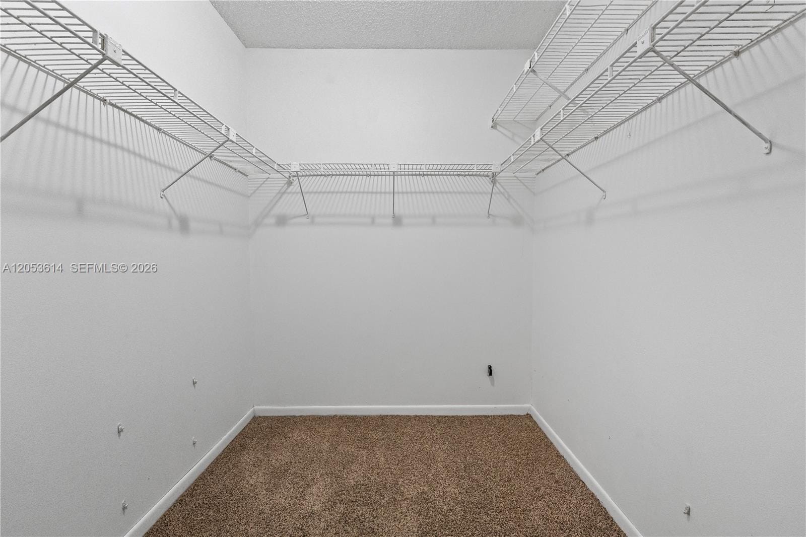 5950 Del Lago Circle 106 — photo 9
