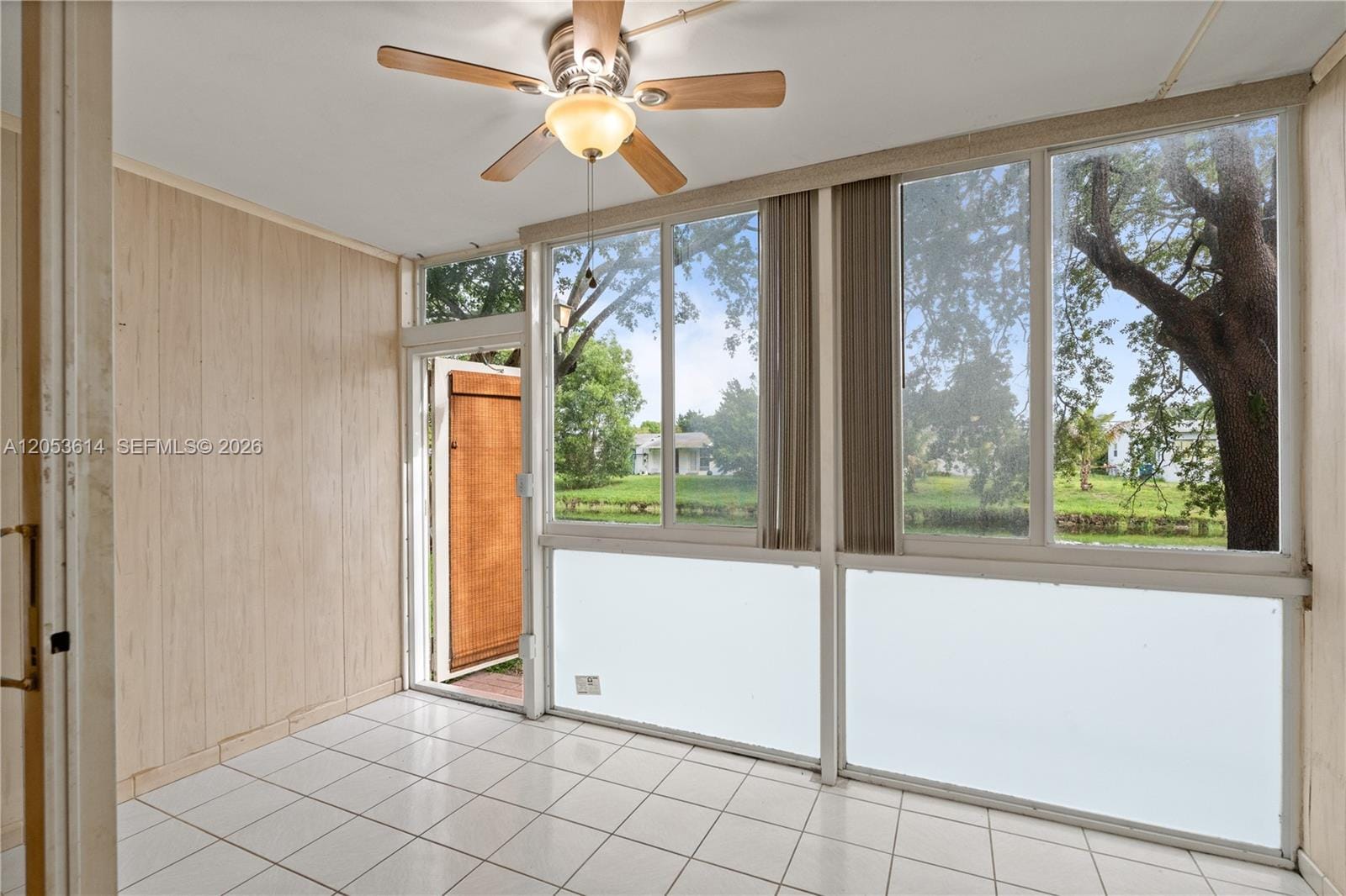 5950 Del Lago Circle 106 — photo 6