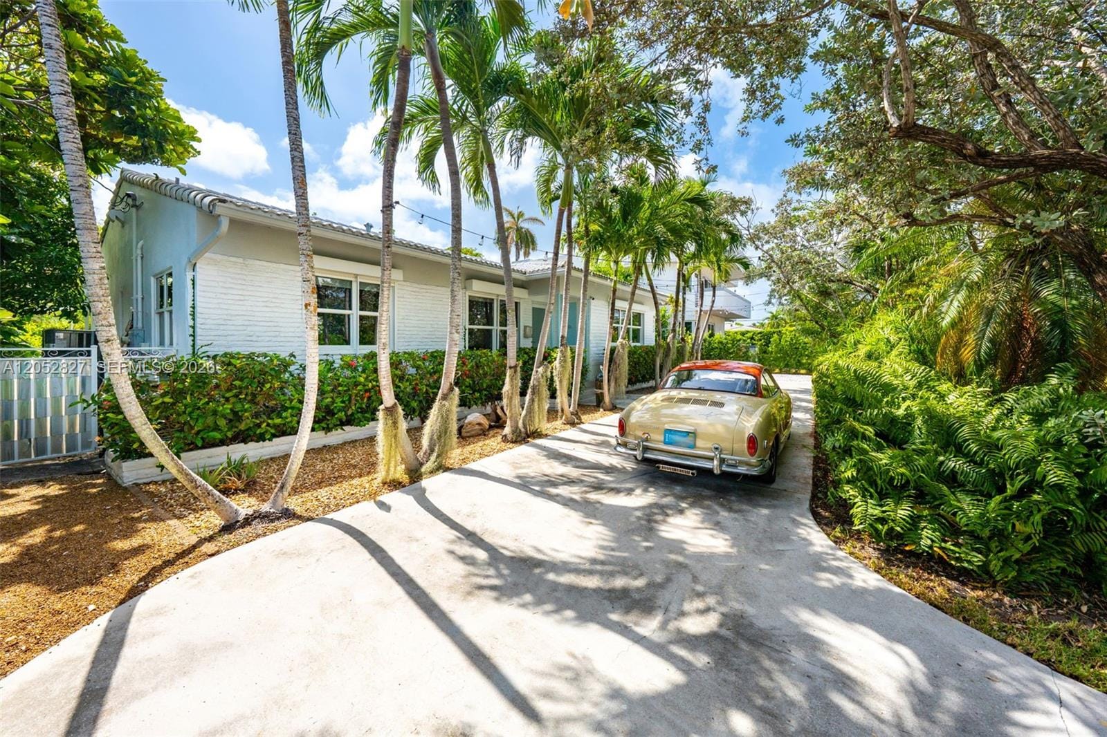 9172 Carlyle Avenue, Surfside, FL 33154