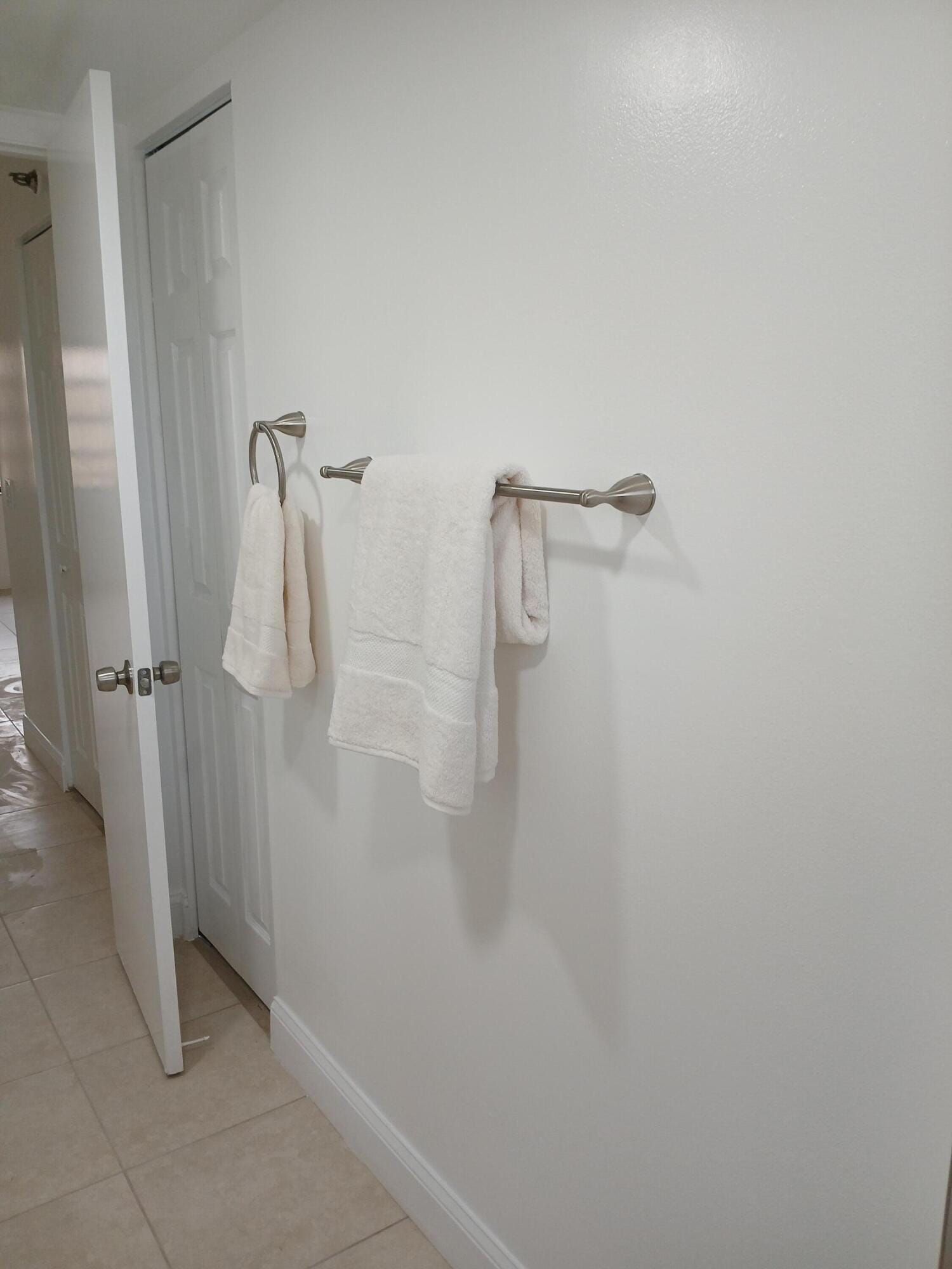 4760 LUCERNE LAKES Boulevard W 405 — photo 11