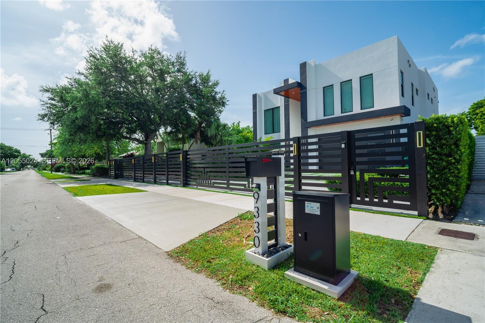 9330 SW 34th Street NA — photo 9