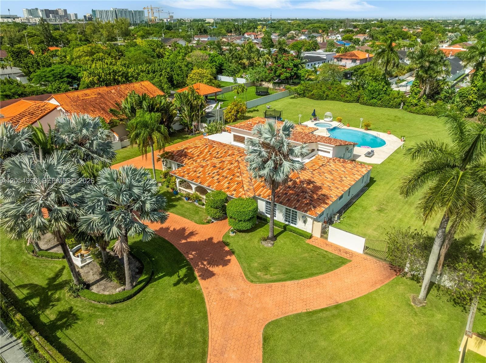 2605 SW 115th Avenue, Miami, FL 33165