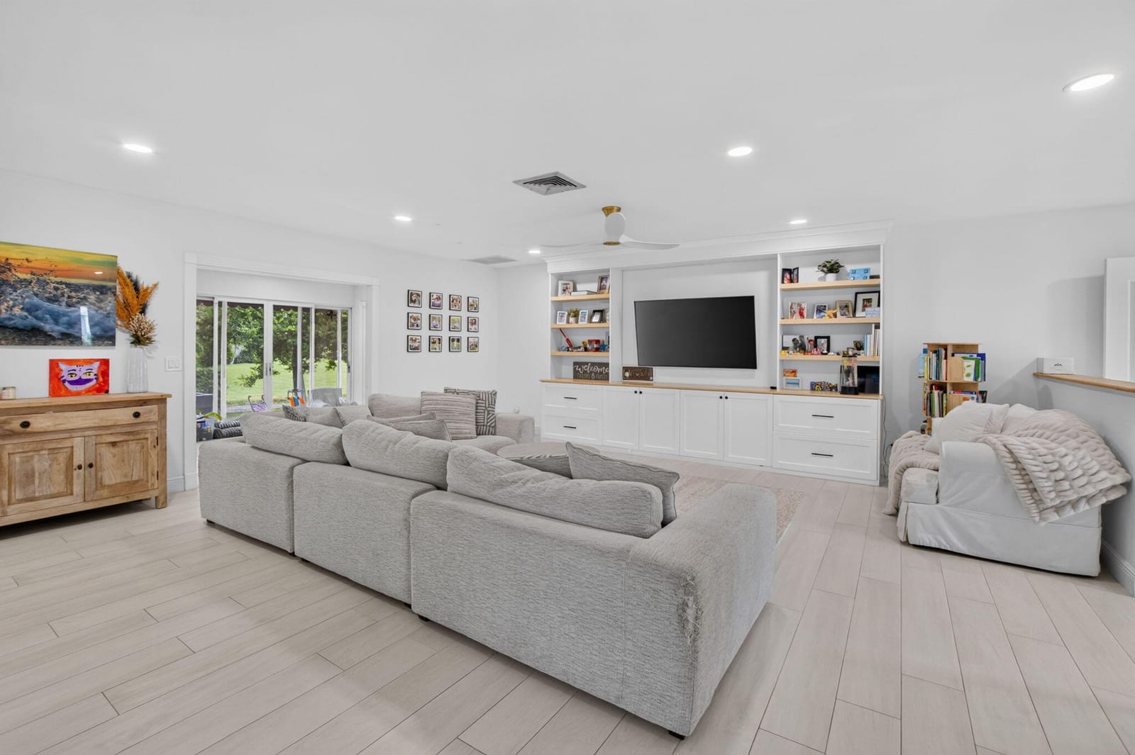 15 Holly Drive — photo 8