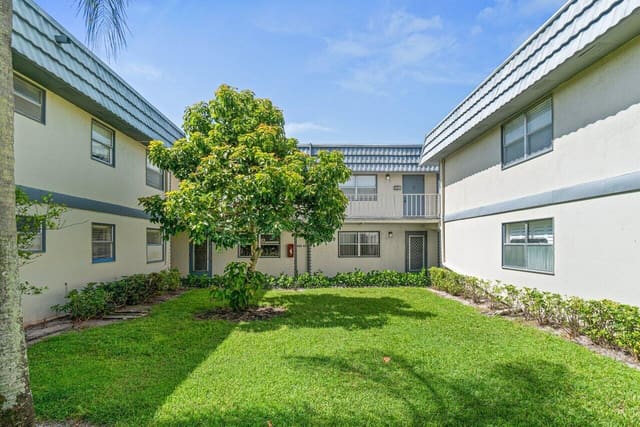 690 BRITTANY O, Kings Point Brittany, Delray Beach, FL