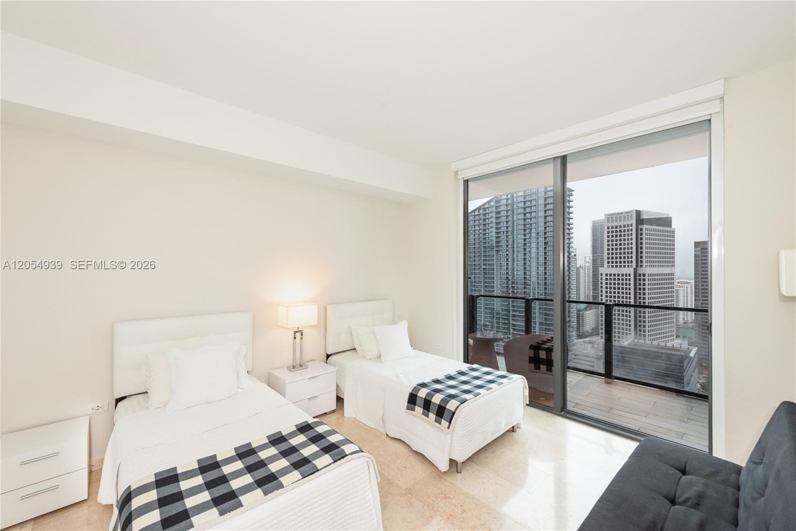 88 SW 7th Street 3005, Miami, FL 33130 photo 11