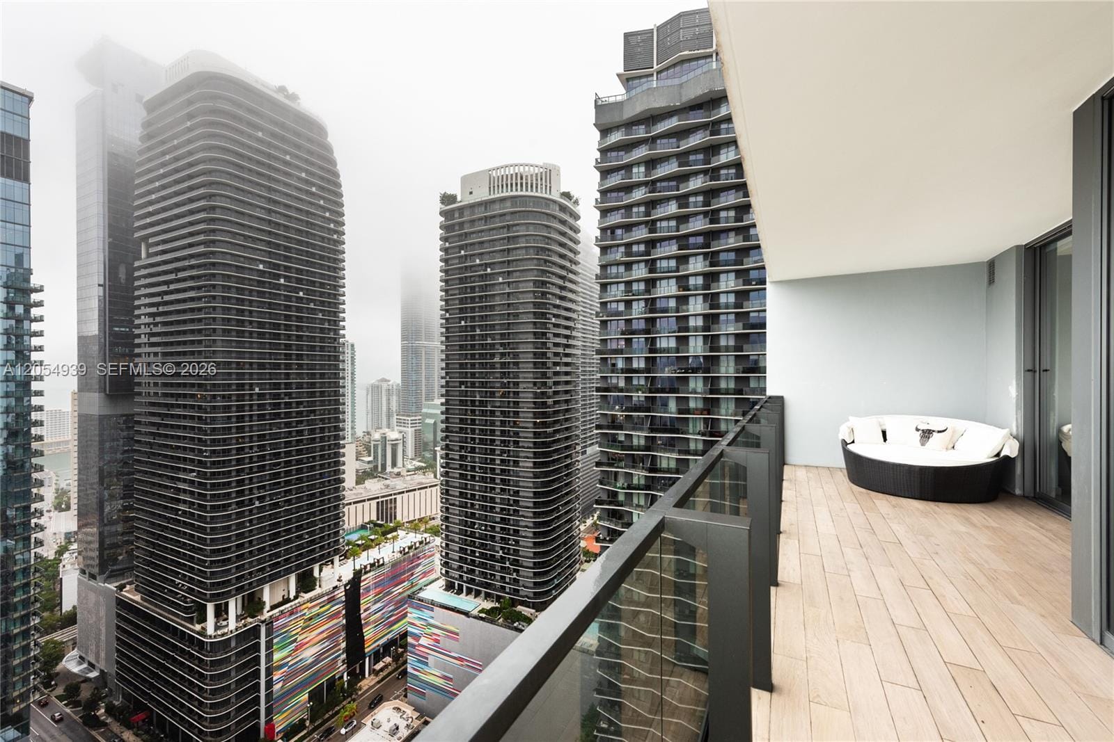 88 SW 7th Street 3005, Miami, FL 33130 photo 4