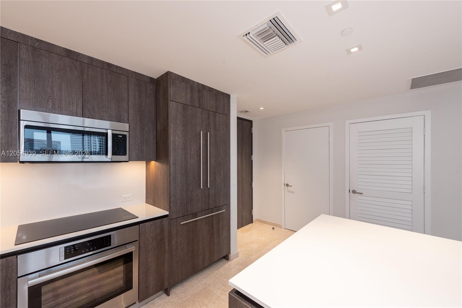 88 SW 7th Street 3005, Miami, FL 33130 photo 10