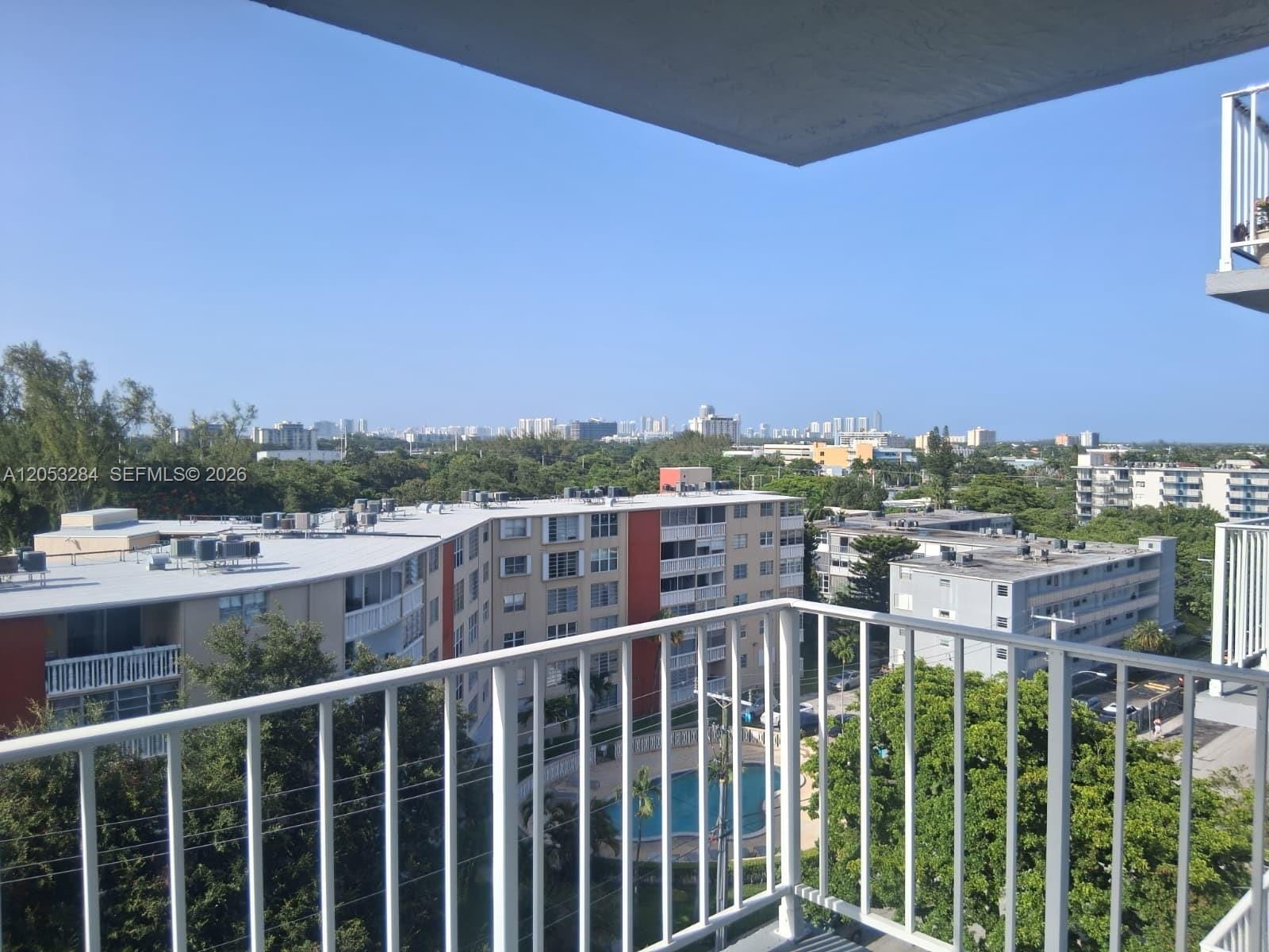 1470 NE 125th Terrace 812, North Miami, FL 33161