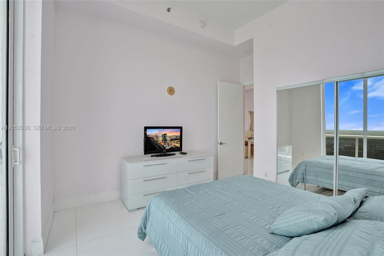 16001 Collins Avenue 4305, Sunny Isles Beach, FL 33160 photo 25