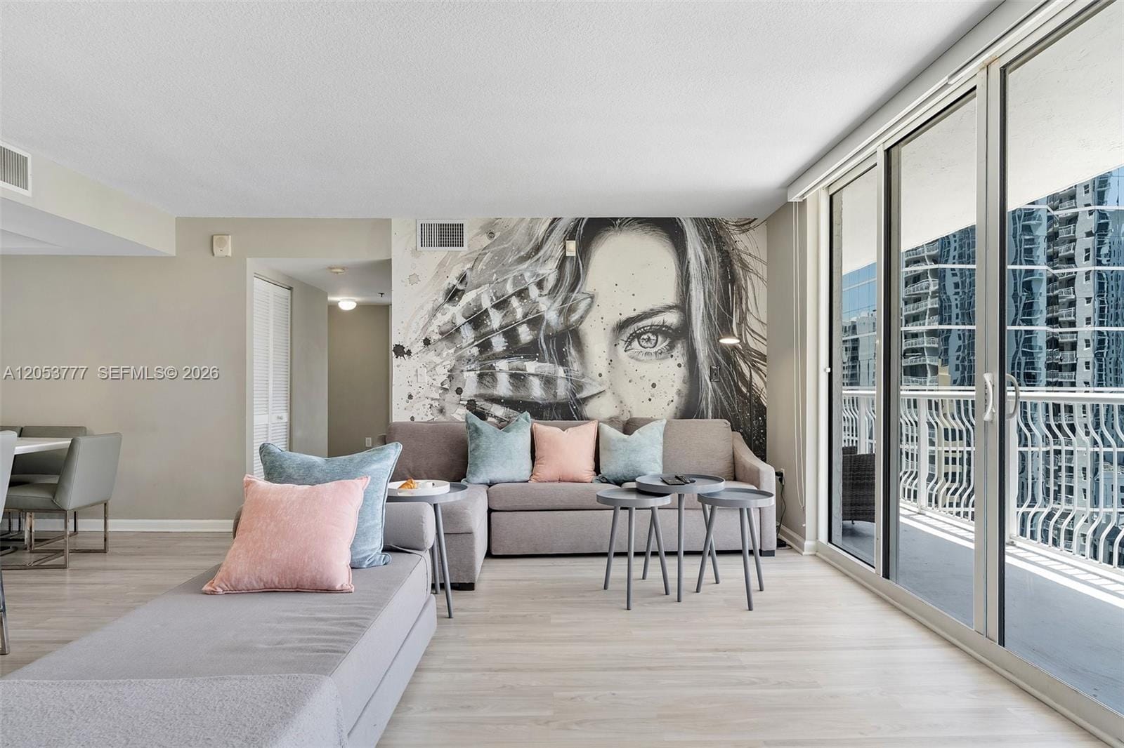 1200 Brickell Bay Drive 2423 — photo 3