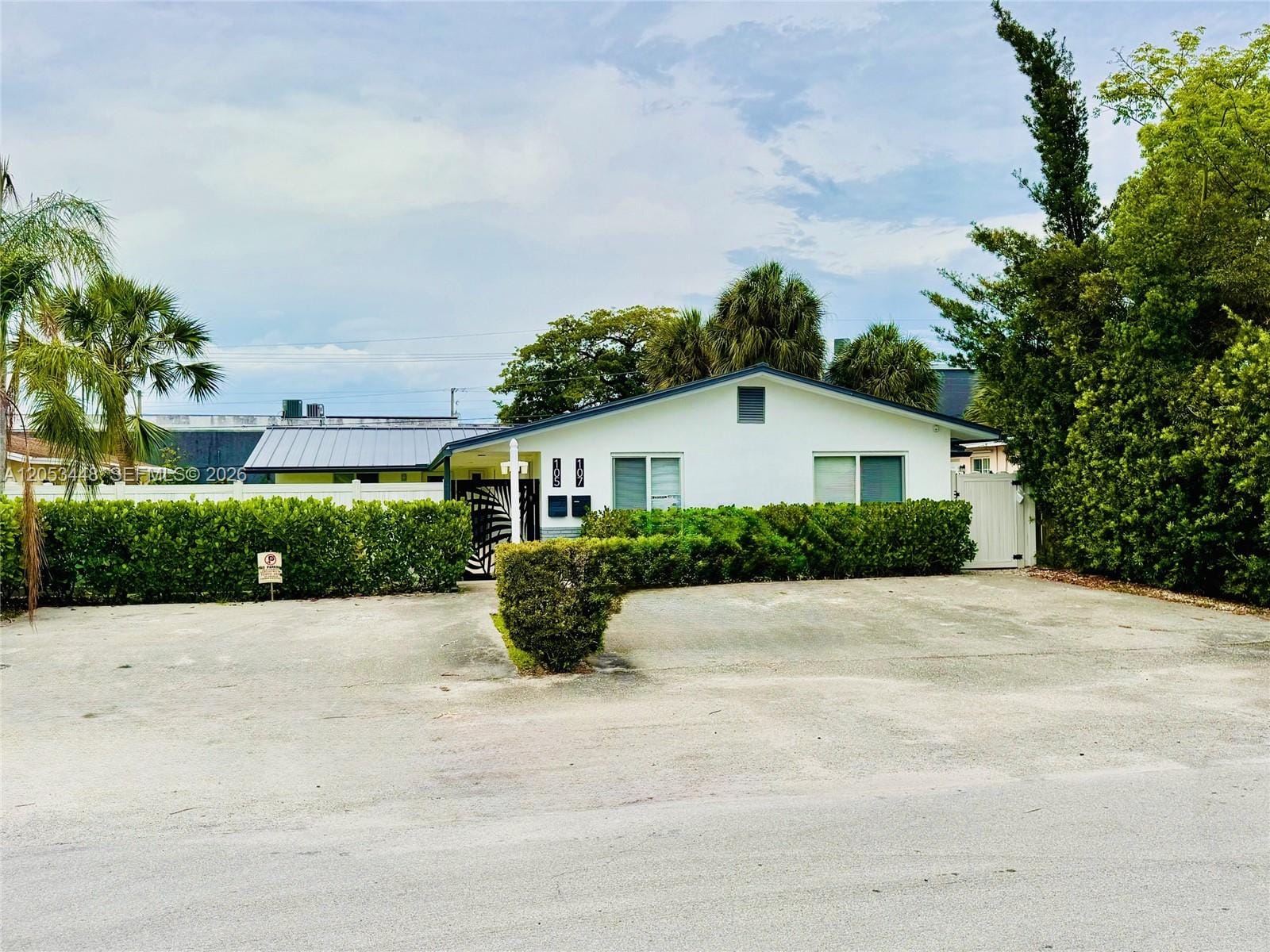 105-107 NE 30th Court, Wilton Manors, FL 33334 photo 27