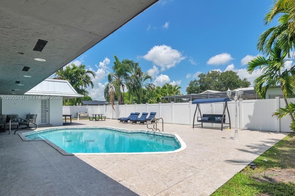 3321 N 37th Street, Hollywood, FL 33021 photo 13